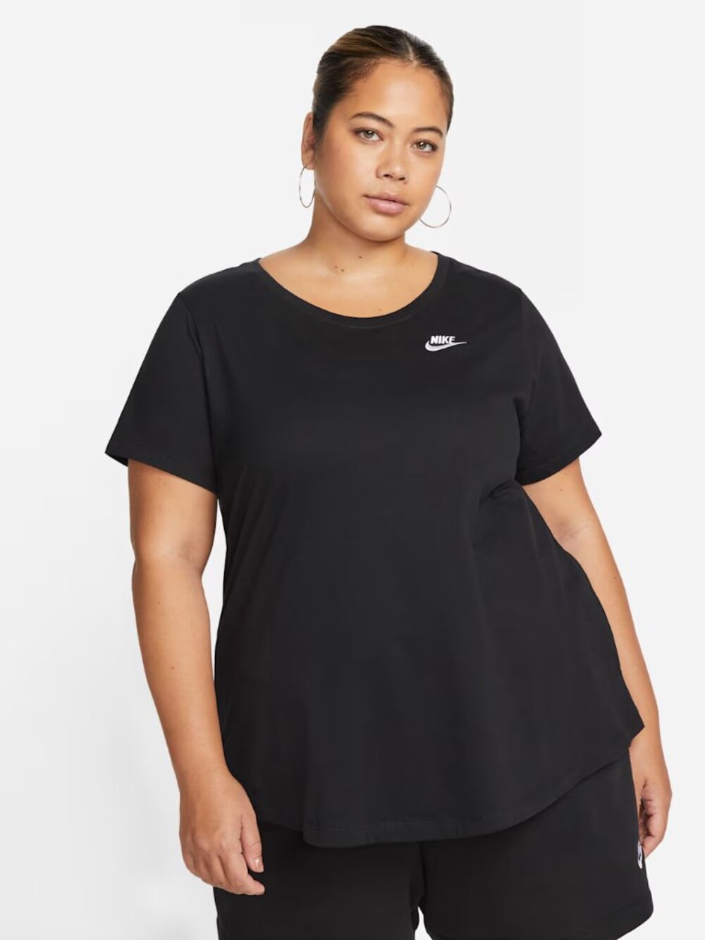 Women's Nike Plus Size Sportswear Club Essentials T-Shirt - Black - 1X - NWT